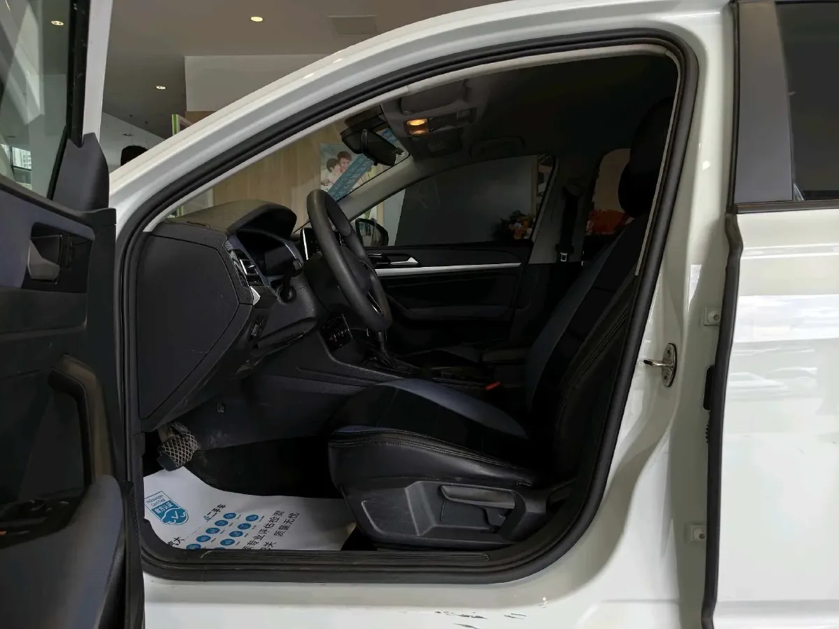 2024 Volkswagen Lavida 1.5L 110HP L4 6AT,autocango,china used car exporter,china ev exporter,chinese used car exporter,chinese used ev exporter