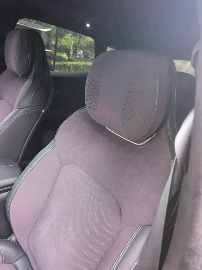 2023 LYNK&CO 08 EM-P 1.5T 163HP L4 3DHT PHEV 39.6KWH,autocango,china used car exporter,china ev exporter,chinese used car exporter,chinese used ev exporter