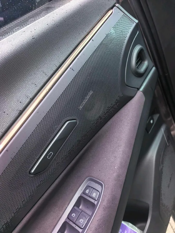 2023 LYNK&CO 08 EM-P 1.5T 163HP L4 3DHT PHEV 39.6KWH,autocango,china used car exporter,china ev exporter,chinese used car exporter,chinese used ev exporter