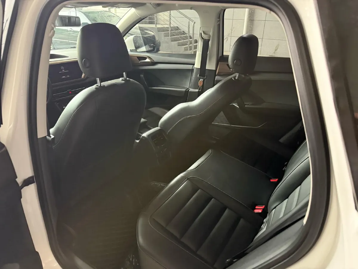 2021 Volkswagen Tharu 1.4T 150HP L4 7DCT,autocango,china used car exporter,china ev exporter,chinese used car exporter,chinese used ev exporter