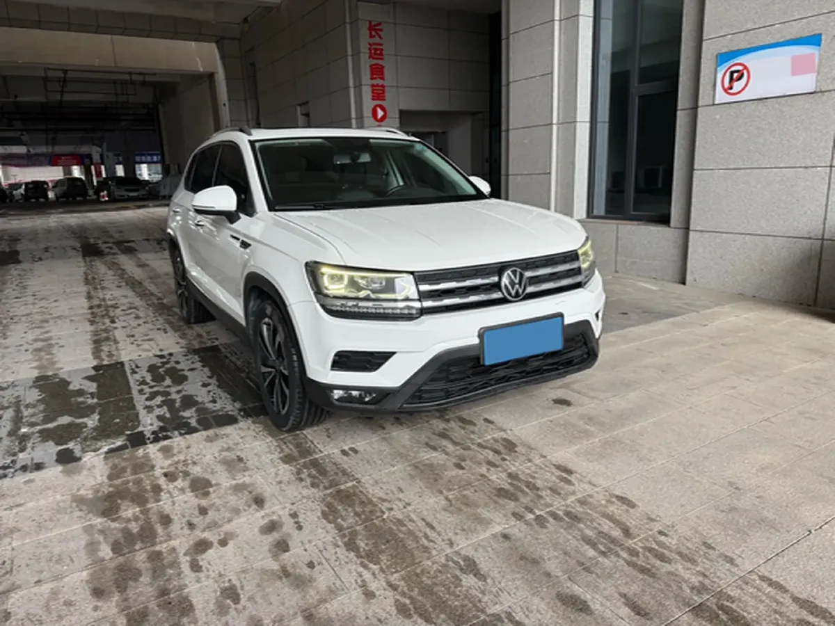 2021 Volkswagen Tharu 1.4T 150HP L4 7DCT,autocango,china used car exporter,china ev exporter,chinese used car exporter,chinese used ev exporter