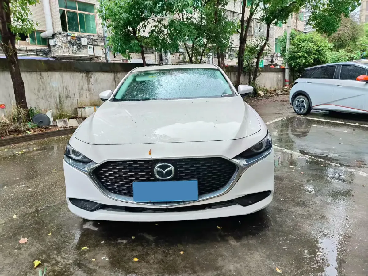 2023 Mazda 3 Axela 2.0L 158HP L4 6AT,autocango,china used car exporter,china ev exporter,chinese used car exporter,chinese used ev exporter