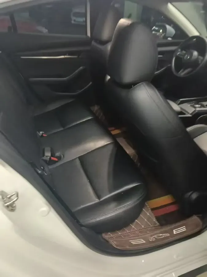 2022 Mazda 3 Axela 1.5L 117HP L4 6AT,autocango,china used car exporter,china ev exporter,chinese used car exporter,chinese used ev exporter