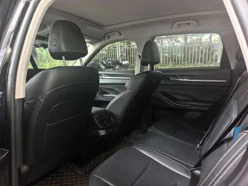 2021 Haval H6 2.0T 211HP L4 7DCT,autocango,china used car exporter,china ev exporter,chinese used car exporter,chinese used ev exporter