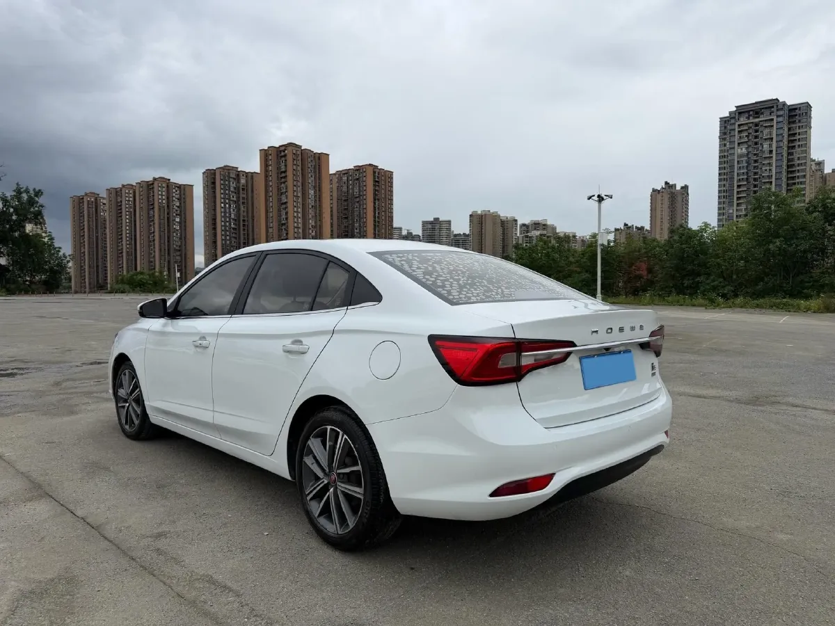 2019 Roewe i5 1.5T 169HP L4 7DCT,autocango,china used car exporter,china ev exporter,chinese used car exporter,chinese used ev exporter