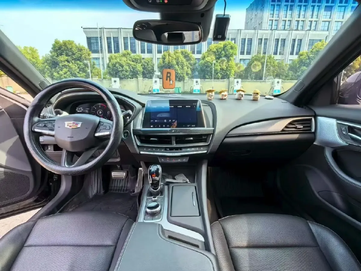 2024 Cadillac CT5 2.0T 237HP L4 10AT,autocango,china used car exporter,china ev exporter,chinese used car exporter,chinese used ev exporter