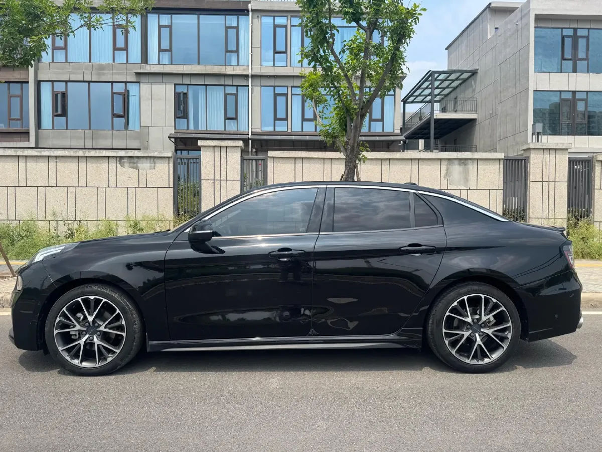 2022 LYNK&CO 03 1.5T 180HP L3 7DCT,autocango,china used car exporter,china ev exporter,chinese used car exporter,chinese used ev exporter