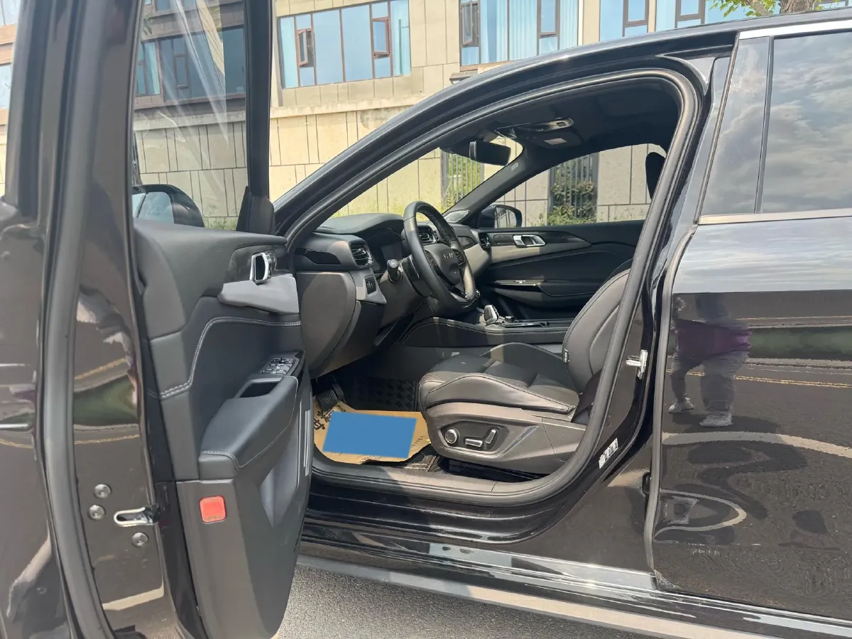 2022 LYNK&CO 03 1.5T 180HP L3 7DCT,autocango,china used car exporter,china ev exporter,chinese used car exporter,chinese used ev exporter