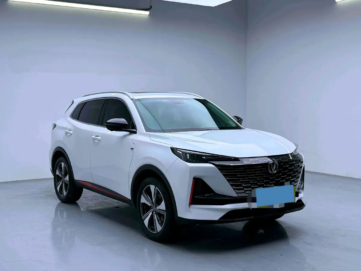 2022 ChangAn CS55 Plus 1.5T 180HP L4 7DCT,autocango,china used car exporter,china ev exporter,chinese used car exporter,chinese used ev exporter