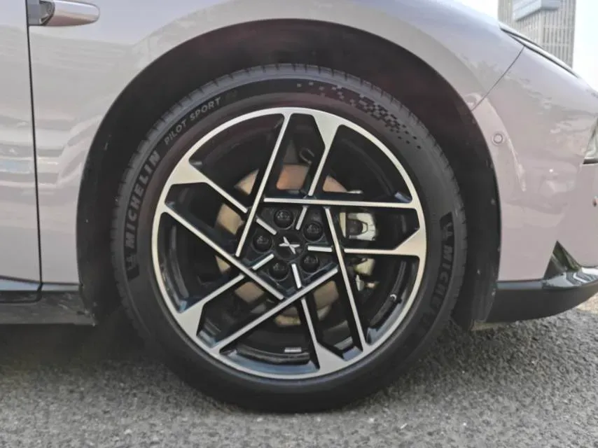 2024 Xpeng P7+ BEV 60.7KWH,autocango,china used car exporter,china ev exporter,chinese used car exporter,chinese used ev exporter