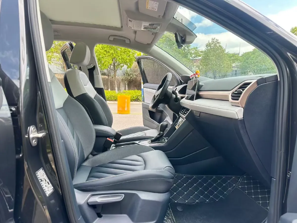 2023 Volkswagen Tharu 1.5T 160HP L4 7DCT,autocango,china used car exporter,china ev exporter,chinese used car exporter,chinese used ev exporter