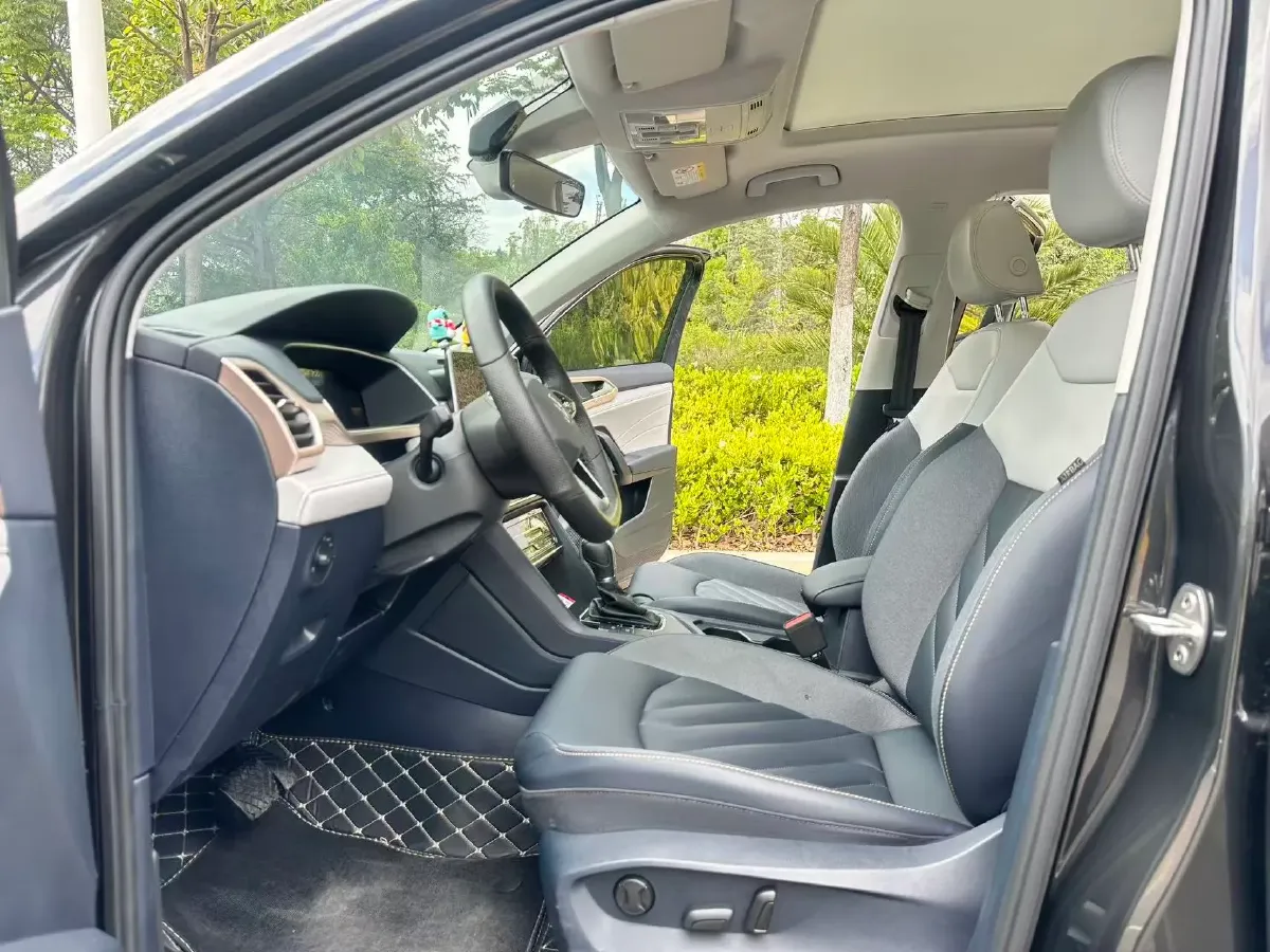 2023 Volkswagen Tharu 1.5T 160HP L4 7DCT,autocango,china used car exporter,china ev exporter,chinese used car exporter,chinese used ev exporter