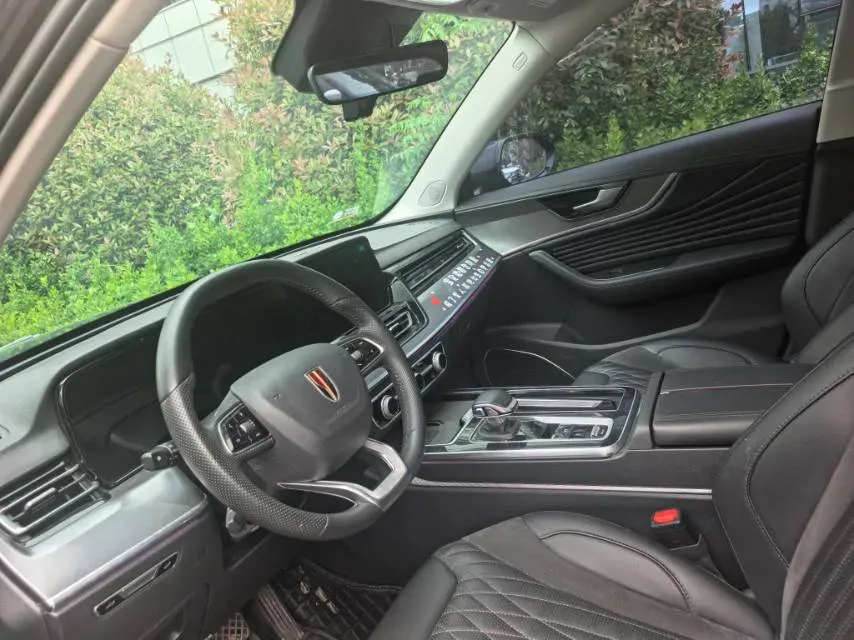 2023 HongQi HS5 2.0T 252HP L4 8AT,autocango,china used car exporter,china ev exporter,chinese used car exporter,chinese used ev exporter