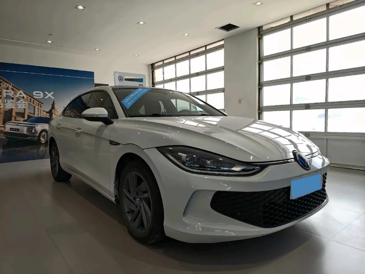 2024 Volkswagen Lamando 1.2T 116HP L4 7DCT,autocango,china used car exporter,china ev exporter,chinese used car exporter,chinese used ev exporter