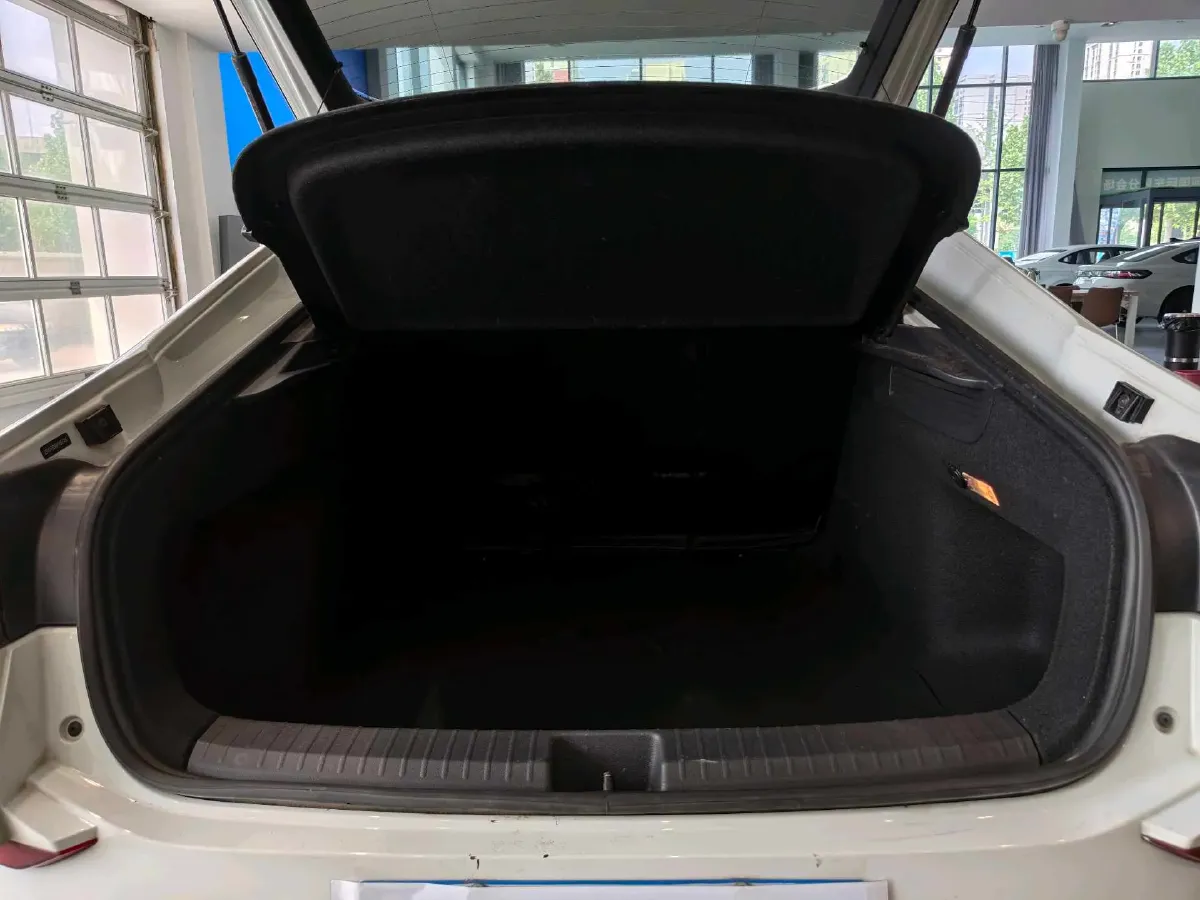 2024 Volkswagen Lamando 1.2T 116HP L4 7DCT,autocango,china used car exporter,china ev exporter,chinese used car exporter,chinese used ev exporter