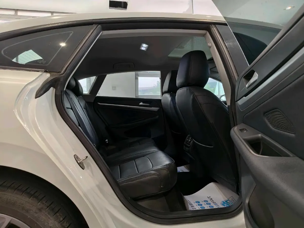 2024 Volkswagen Lamando 1.2T 116HP L4 7DCT,autocango,china used car exporter,china ev exporter,chinese used car exporter,chinese used ev exporter