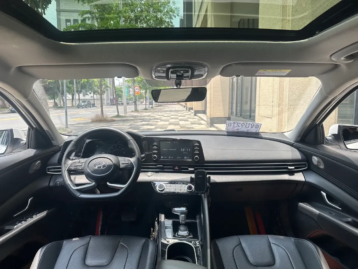 2022 Hyundai Elantra 1.5L 115HP L4 CVT,autocango,china used car exporter,china ev exporter,chinese used car exporter,chinese used ev exporter