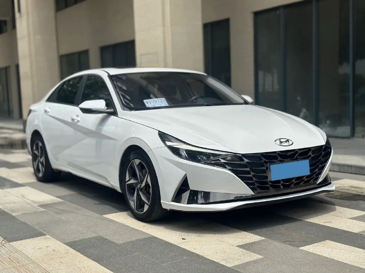 2022 Hyundai Elantra 1.5L 115HP L4 CVT,autocango,china used car exporter,china ev exporter,chinese used car exporter,chinese used ev exporter