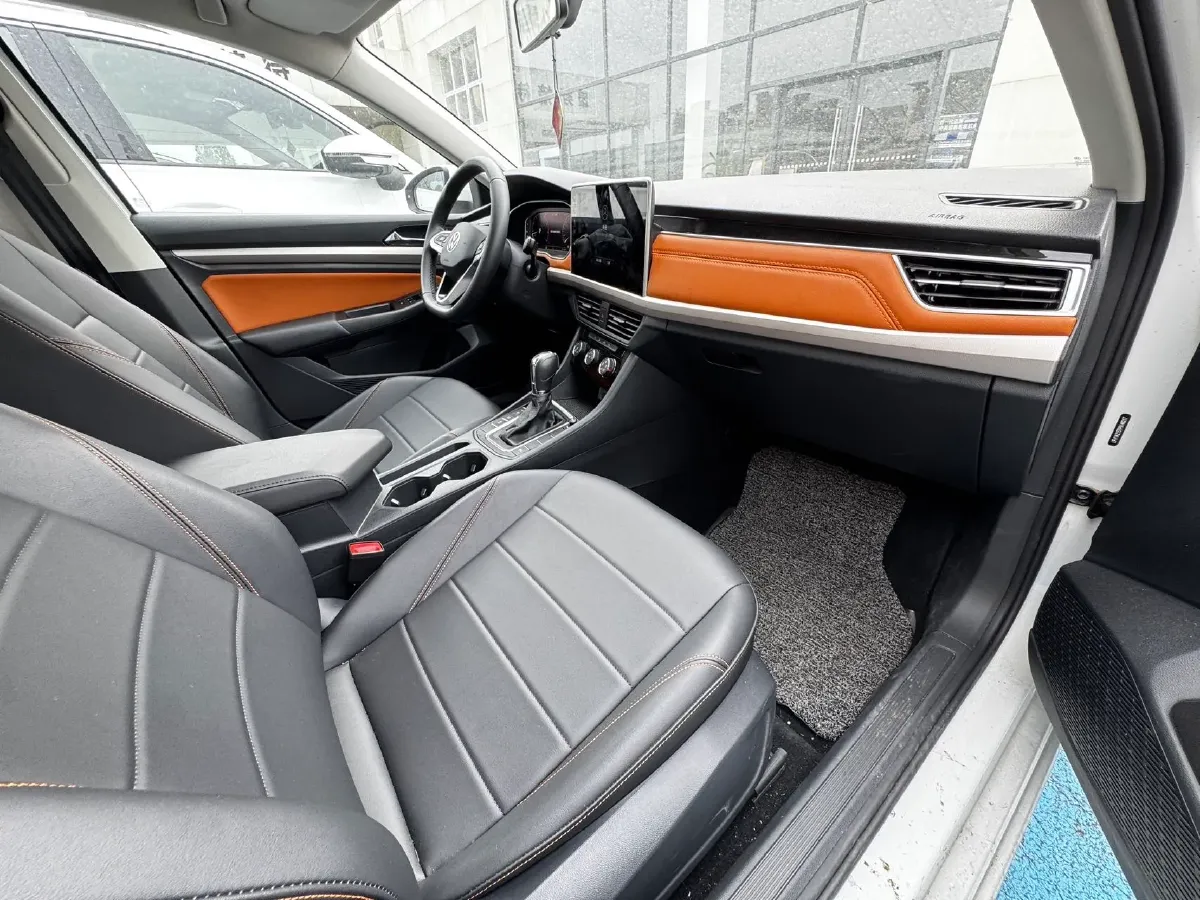 2023 Volkswagen Bora 1.2T 116HP L4 7DCT,autocango,china used car exporter,china ev exporter,chinese used car exporter,chinese used ev exporter