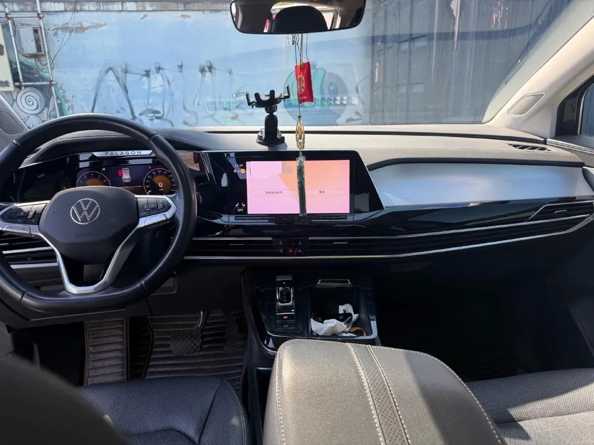 2021 Volkswagen Talagon 2.0T 220HP L4 7DCT,autocango,china used car exporter,china ev exporter,chinese used car exporter,chinese used ev exporter