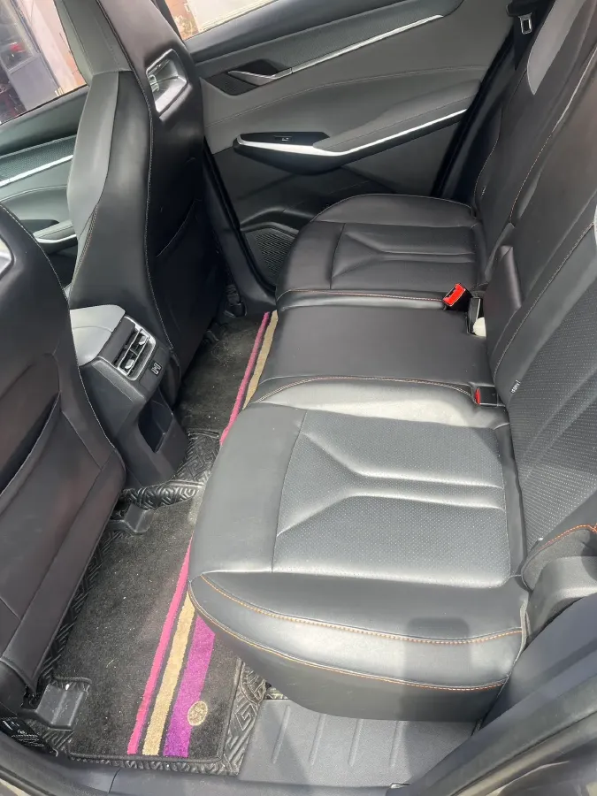 2022 ChangAn CS75 Plus 1.5T 188HP L4 8AT,autocango,china used car exporter,china ev exporter,chinese used car exporter,chinese used ev exporter