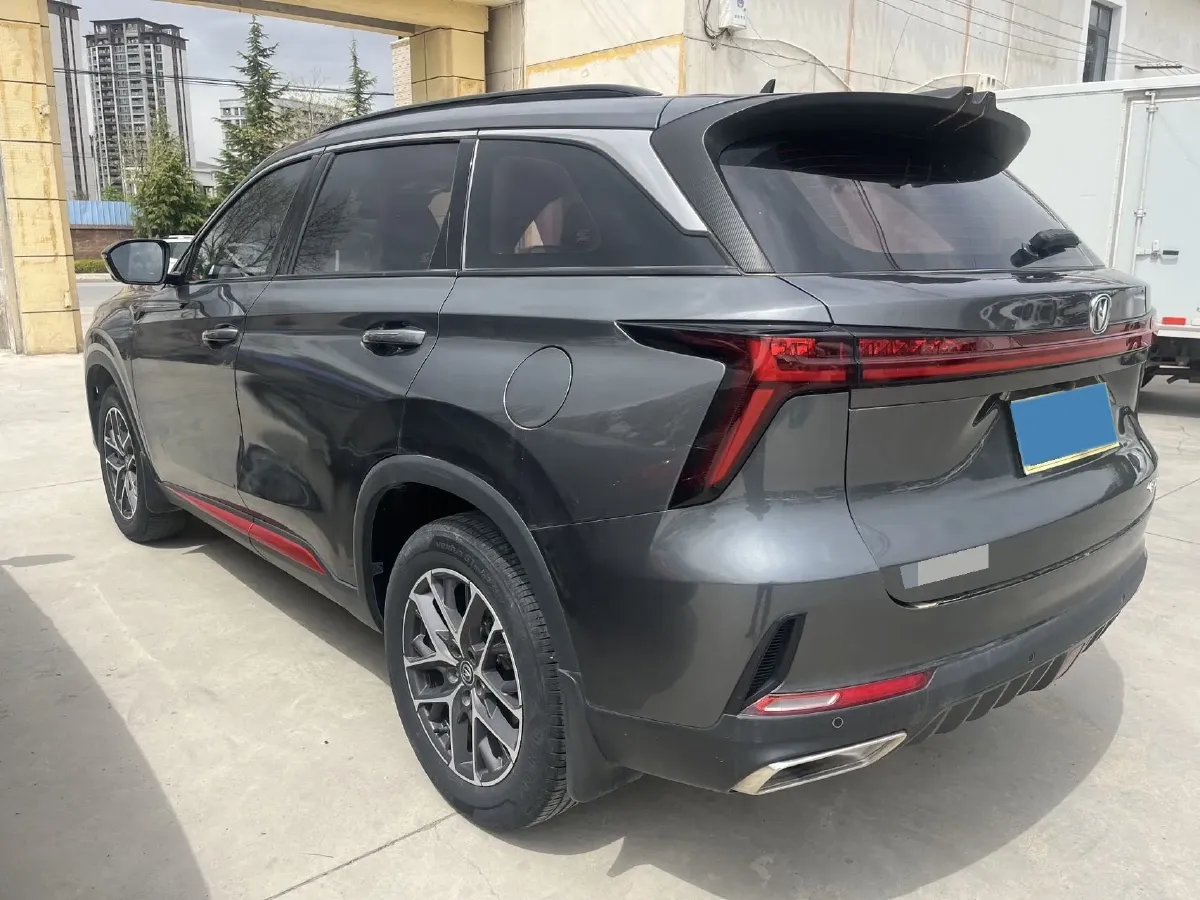 2022 ChangAn CS75 Plus 1.5T 188HP L4 8AT,autocango,china used car exporter,china ev exporter,chinese used car exporter,chinese used ev exporter