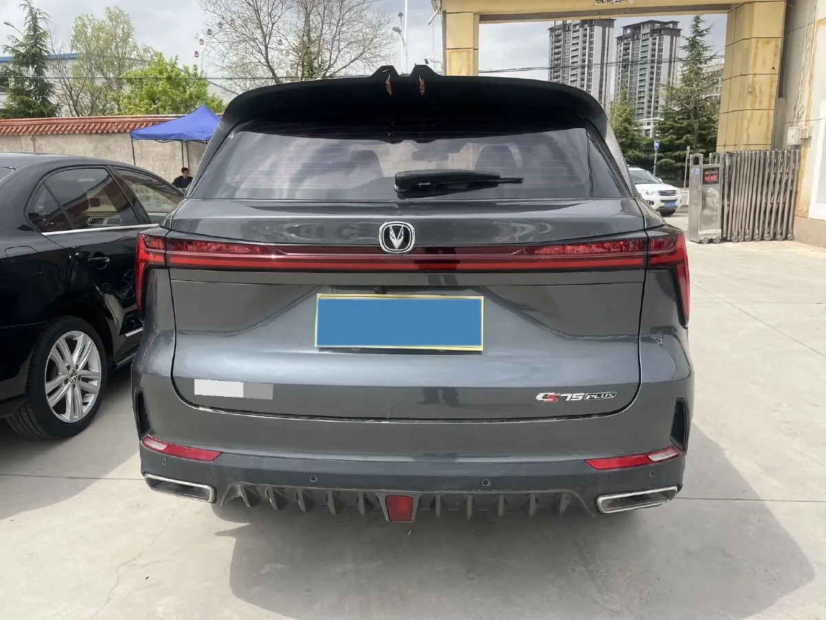 2022 ChangAn CS75 Plus 1.5T 188HP L4 8AT,autocango,china used car exporter,china ev exporter,chinese used car exporter,chinese used ev exporter