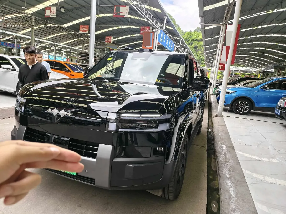 2025 FangChengBao Tai 7 1.5T 156HP L4 E-CVT PHEV,autocango,china used car exporter,china ev exporter,chinese used car exporter,chinese used ev exporter