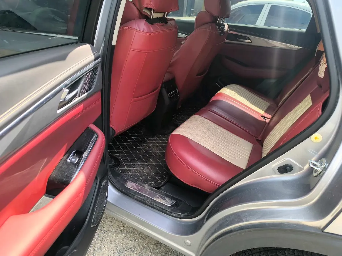 2021 ChangAn CS85 Coupe 1.5T 178HP L4 7DCT,autocango,china used car exporter,china ev exporter,chinese used car exporter,chinese used ev exporter