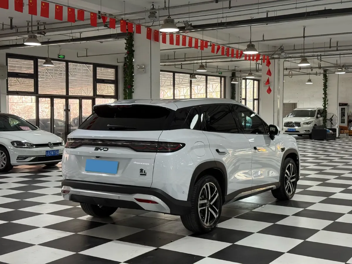 2025 BYD SongL DM-i 1.5L 101HP L4 E-CVT PHEV 18.3KWH,autocango,china used car exporter,china ev exporter,chinese used car exporter,chinese used ev exporter