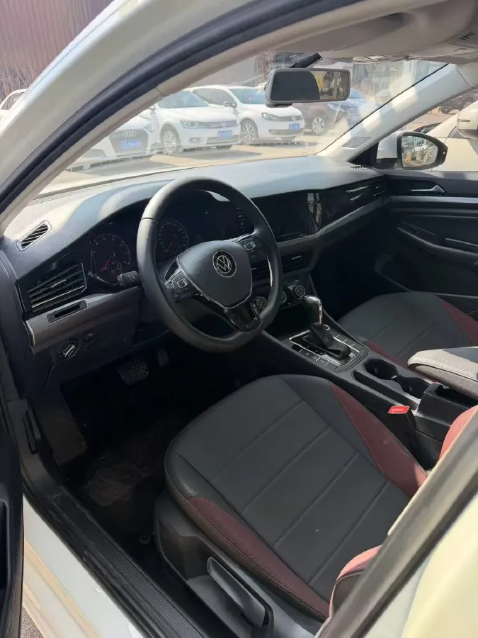 2020 Volkswagen Bora 1.5L 113HP L4 6AT,autocango,china used car exporter,china ev exporter,chinese used car exporter,chinese used ev exporter