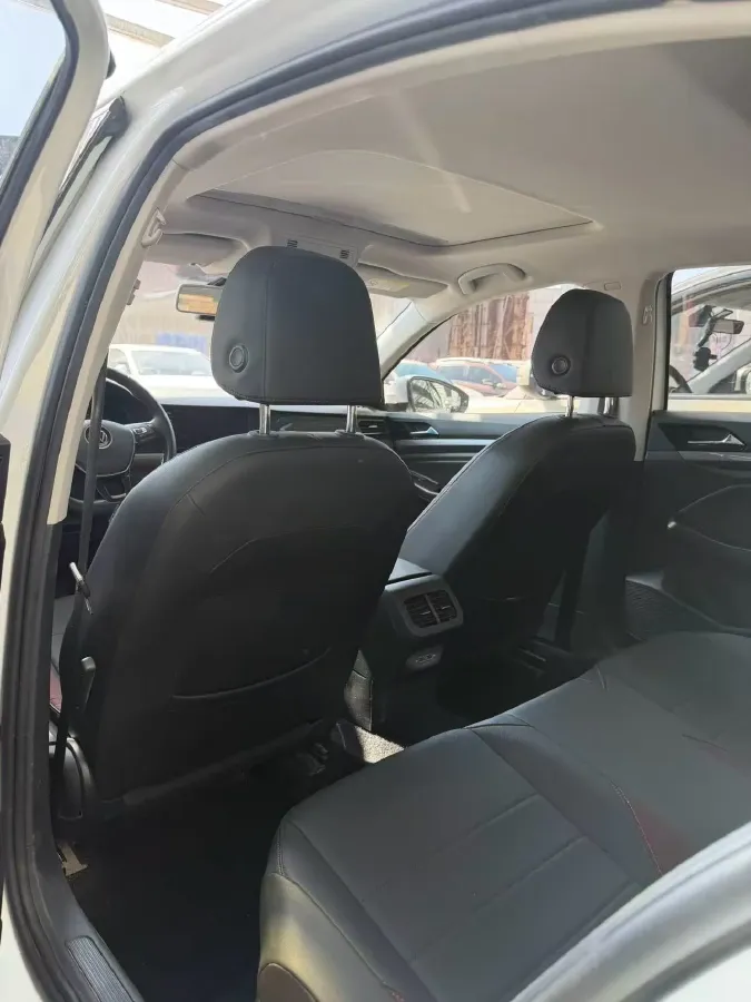 2020 Volkswagen Bora 1.5L 113HP L4 6AT,autocango,china used car exporter,china ev exporter,chinese used car exporter,chinese used ev exporter