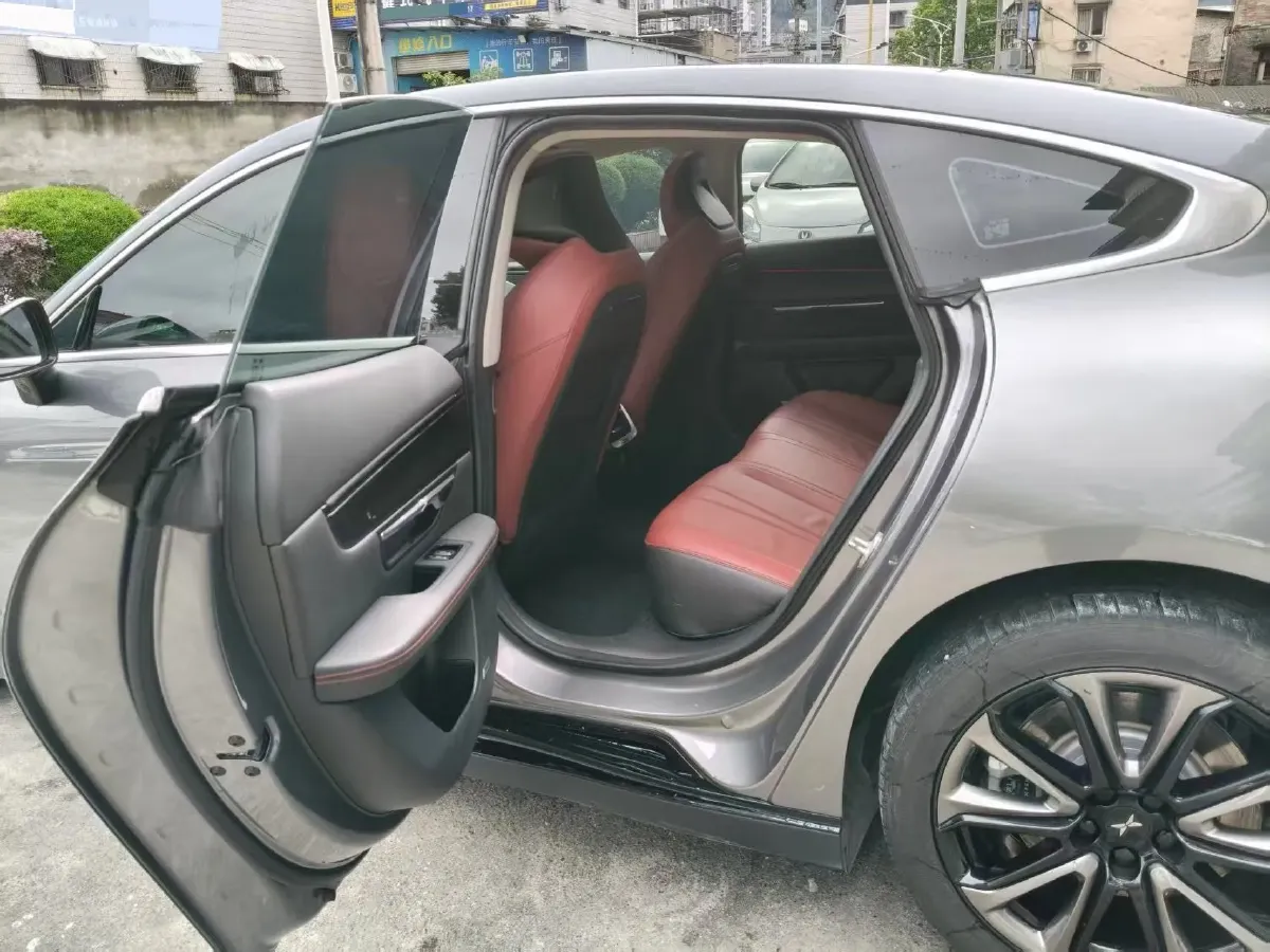 2020 Xpeng P7 BEV 70.8KWH,autocango,china used car exporter,china ev exporter,chinese used car exporter,chinese used ev exporter