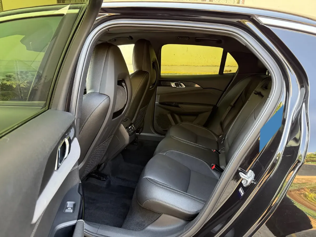 2020 LYNK&CO 03 2.0T 190HP L4 6AT,autocango,china used car exporter,china ev exporter,chinese used car exporter,chinese used ev exporter