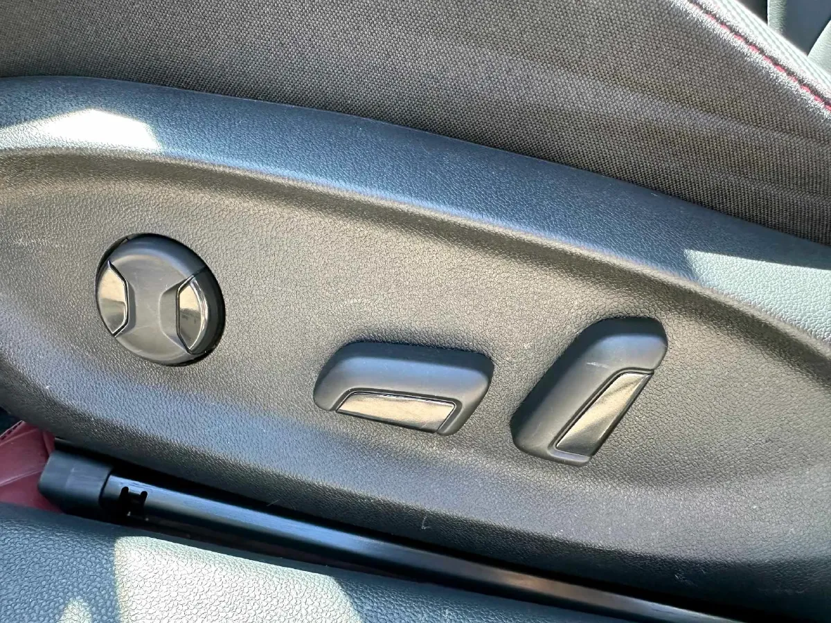 2023 Volkswagen Lamando 1.4T 150HP L4 7DCT,autocango,china used car exporter,china ev exporter,chinese used car exporter,chinese used ev exporter