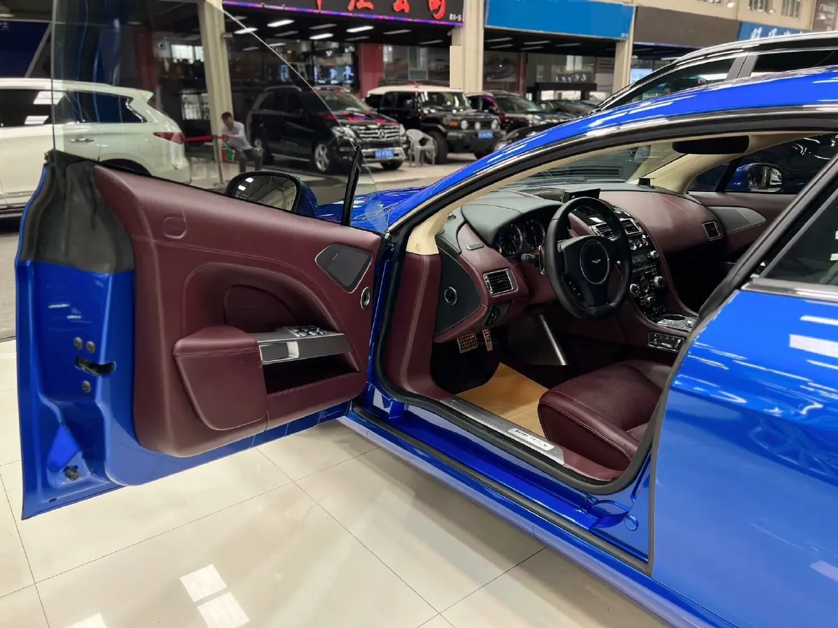 2014 Aston Martin Rapide 6.0L 558HP V12 6AT,autocango,china used car exporter,china ev exporter,chinese used car exporter,chinese used ev exporter