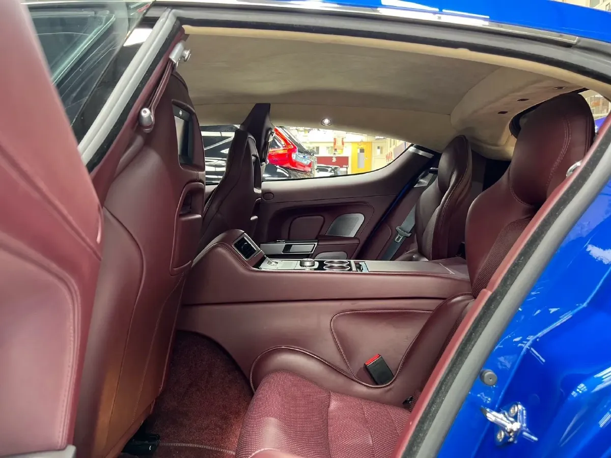 2014 Aston Martin Rapide 6.0L 558HP V12 6AT,autocango,china used car exporter,china ev exporter,chinese used car exporter,chinese used ev exporter