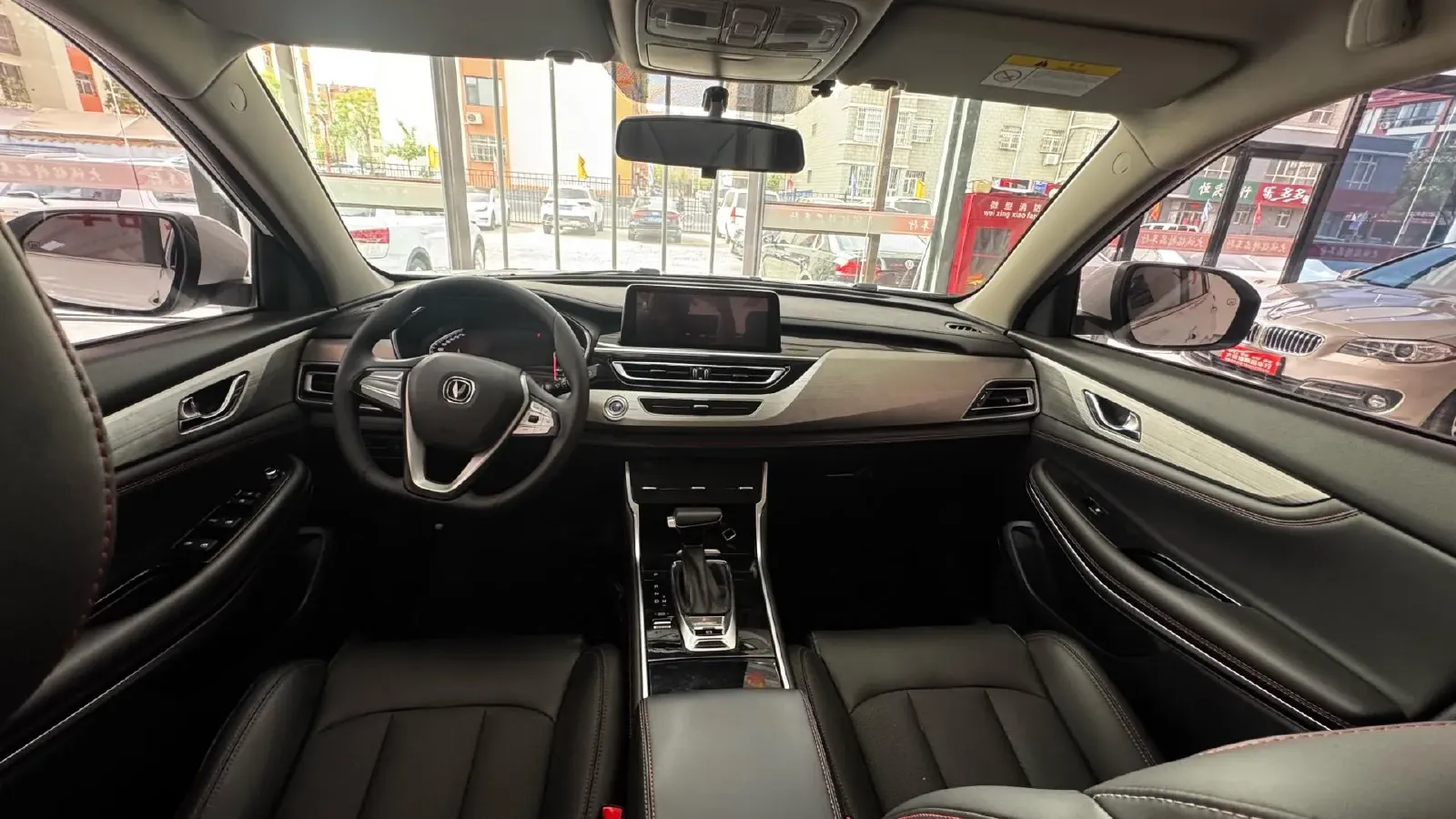 2020 ChangAn CS75 1.5T 178HP L4 7DCT,autocango,china used car exporter,china ev exporter,chinese used car exporter,chinese used ev exporter