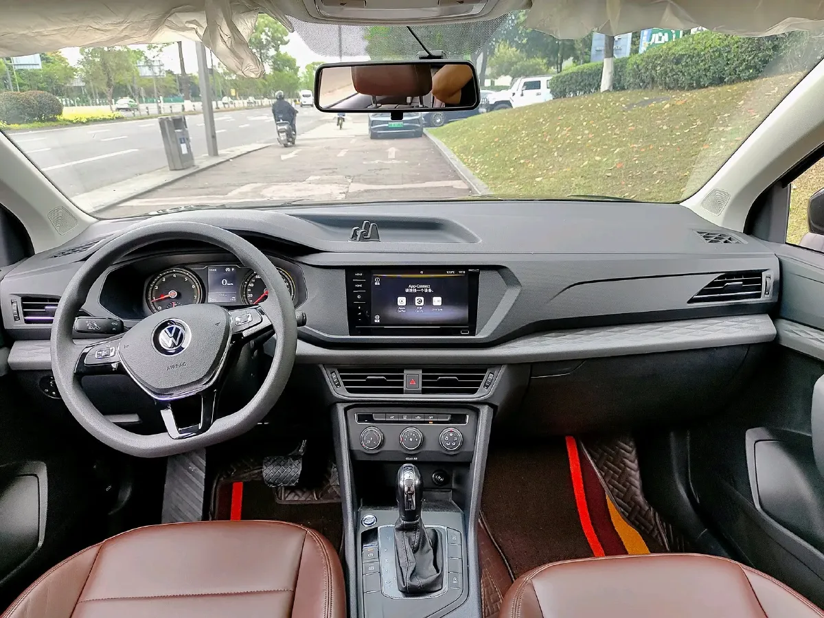 2021 Volkswagen Tharu 1.4T 150HP L4 7DCT,autocango,china used car exporter,china ev exporter,chinese used car exporter,chinese used ev exporter