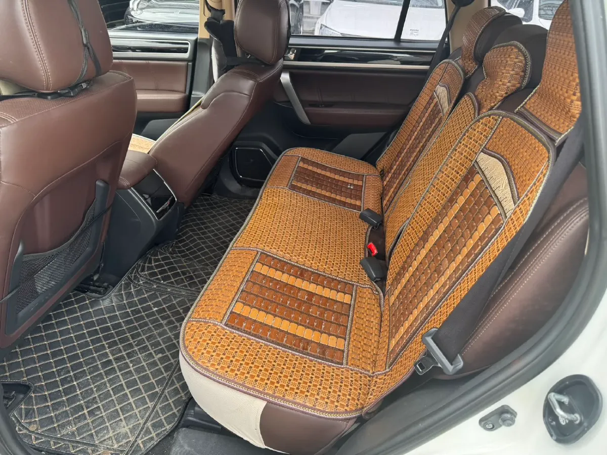 2017 Yema T70 1.5T 156HP L4 5MT,autocango,china used car exporter,china ev exporter,chinese used car exporter,chinese used ev exporter