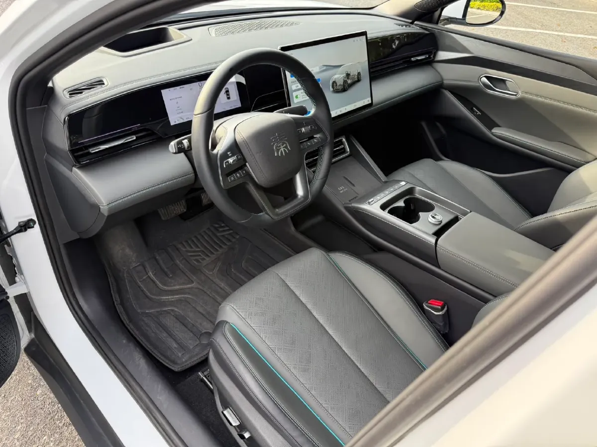 2025 BYD QinL BEV,autocango,china used car exporter,china ev exporter,chinese used car exporter,chinese used ev exporter