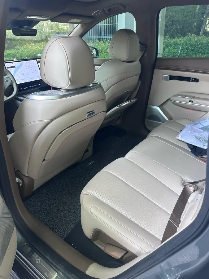 2023 HYPTEC HT BEV 80KWH,autocango,china used car exporter,china ev exporter,chinese used car exporter,chinese used ev exporter