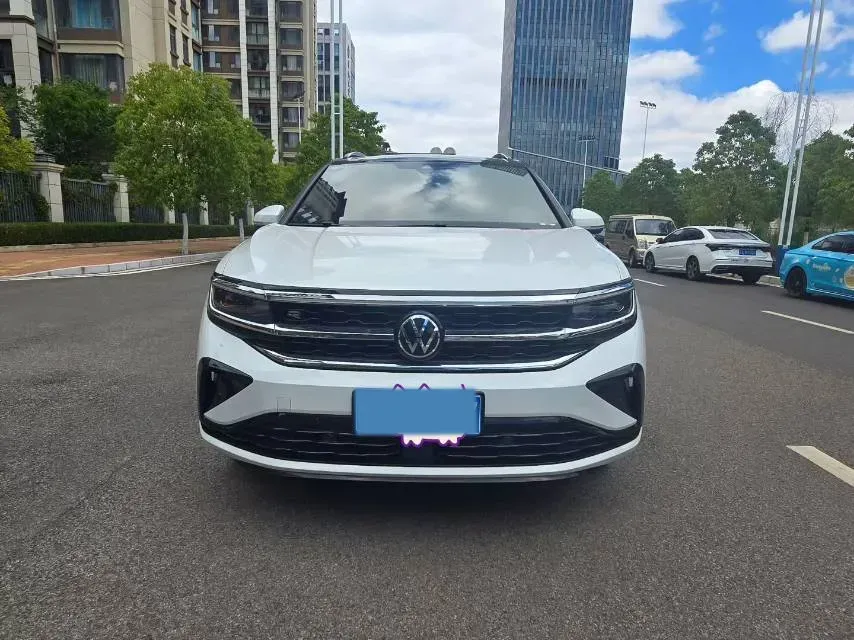2024 Volkswagen Talagon 2.0T 220HP L4 7DCT,autocango,china used car exporter,china ev exporter,chinese used car exporter,chinese used ev exporter