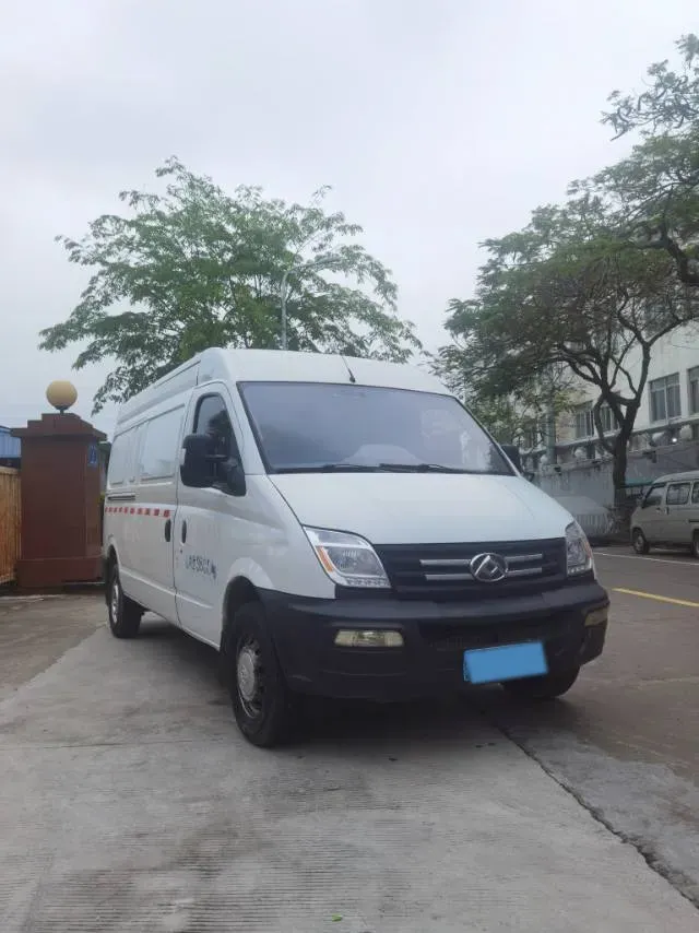 2020 MAXUS XinTu V80 2.5T 136HP L4 6MT,autocango,china used car exporter,china ev exporter,chinese used car exporter,chinese used ev exporter