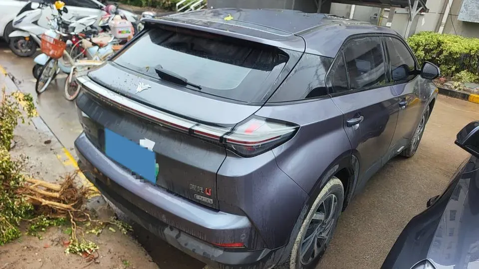 2022 GAC Trumpchi GS4 Plus 2.0T 252HP L4 6AT,autocango,china used car exporter,china ev exporter,chinese used car exporter,chinese used ev exporter