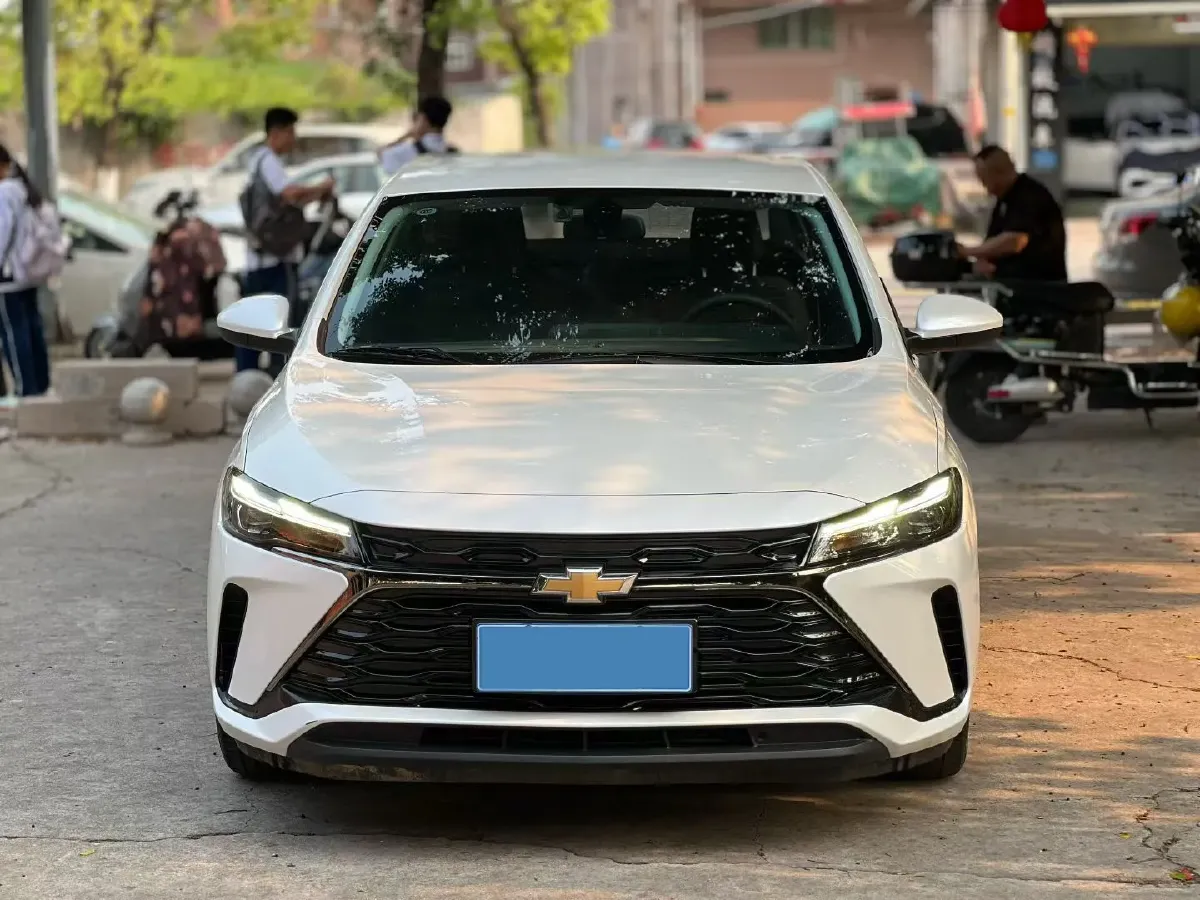2023 Chevrolet Monza 1.5L 113HP L4 6DCT,autocango,china used car exporter,china ev exporter,chinese used car exporter,chinese used ev exporter