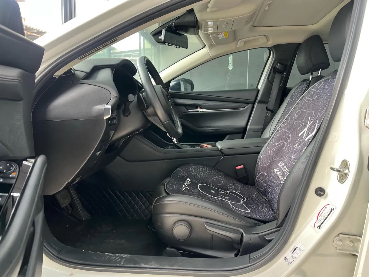 2021 Mazda 3 Axela 2.0L 158HP L4 6AT,autocango,china used car exporter,china ev exporter,chinese used car exporter,chinese used ev exporter