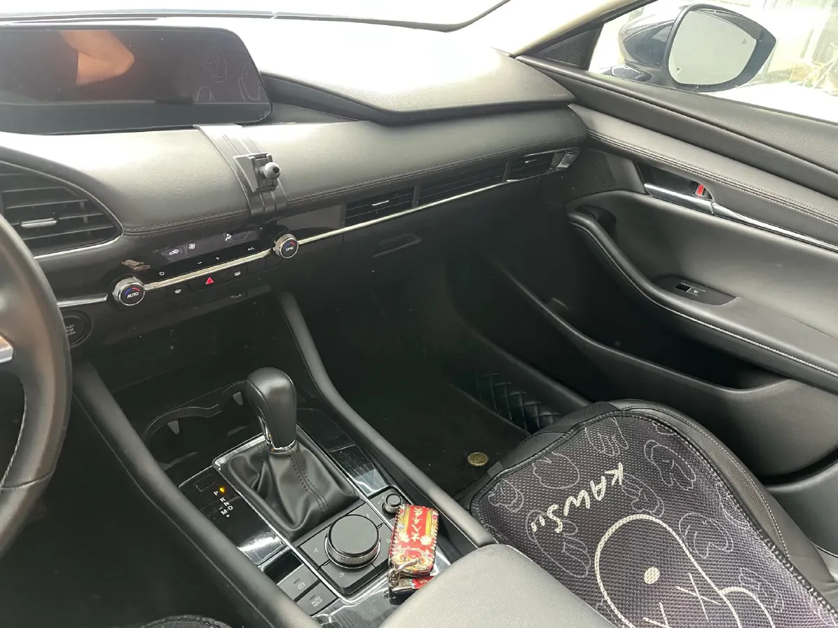 2021 Mazda 3 Axela 2.0L 158HP L4 6AT,autocango,china used car exporter,china ev exporter,chinese used car exporter,chinese used ev exporter