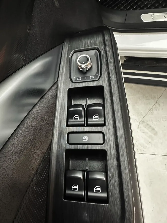 2021 Haval H6 1.5T 150HP L4 7DCT,autocango,china used car exporter,china ev exporter,chinese used car exporter,chinese used ev exporter