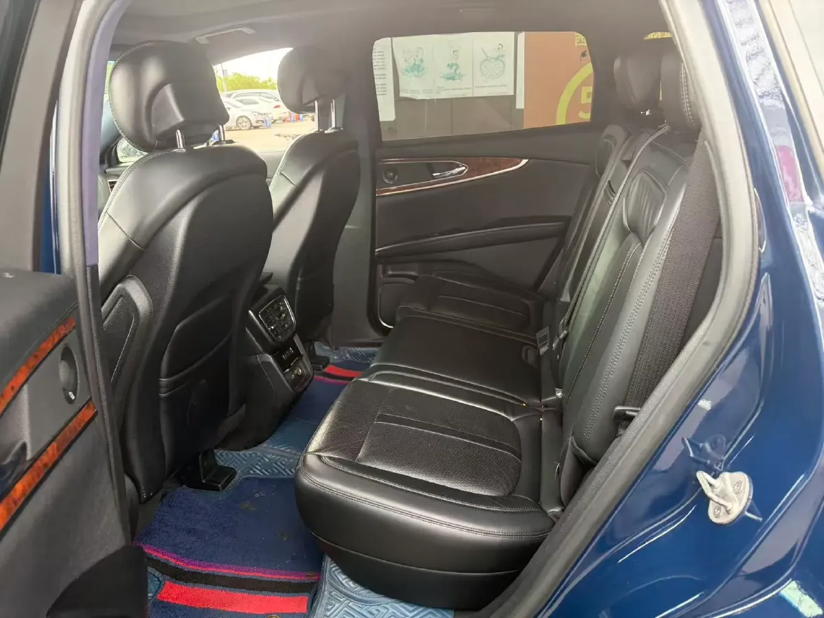 2019 Lincoln Nautilus 2.7T 329HP V6 8AT,autocango,china used car exporter,china ev exporter,chinese used car exporter,chinese used ev exporter